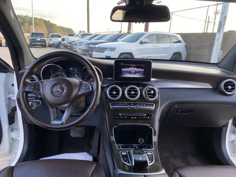 2017 Mercedes-Benz GLC GLC 300