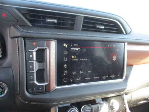 2023 GMC Yukon Denali Ultimate