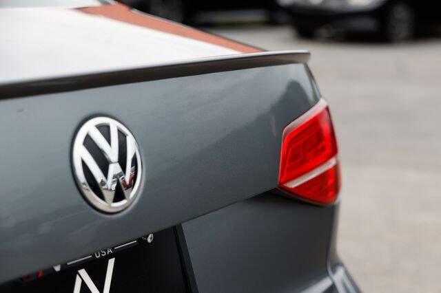 2017 Volkswagen Jetta 2.0T GLI