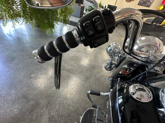 2012 Harley-Davidson Heritage Softail Classic