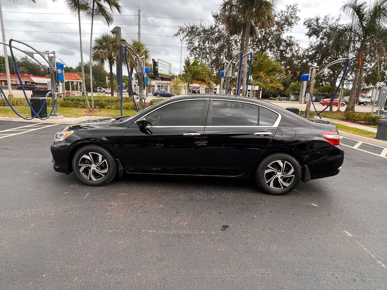 2016 HONDA Accord Sedan - $13,950