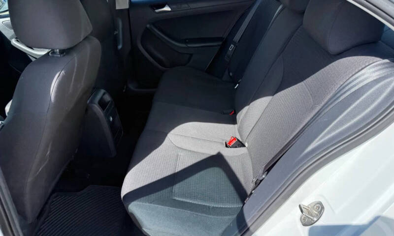 2015 Volkswagen Jetta