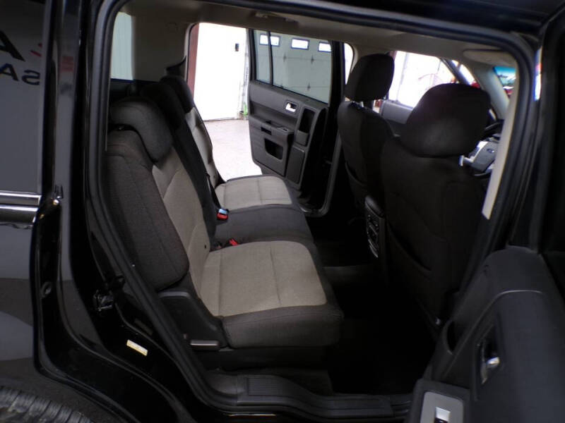2010 Ford Flex SE