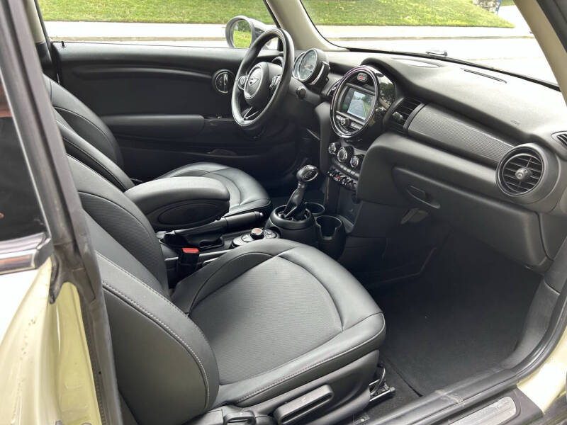2019 MINI Hardtop 2 Door Cooper