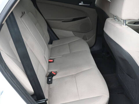 2021 Hyundai Tucson SE