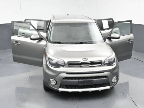 2019 Kia Soul +