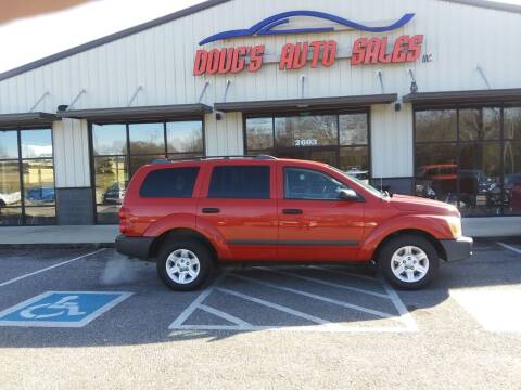 2005 Dodge Durango for sale at DOUG'S AUTO SALES INC in Pleasant View TN
