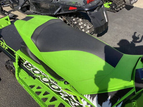 2022 Arctic Cat ZR 8000 RR