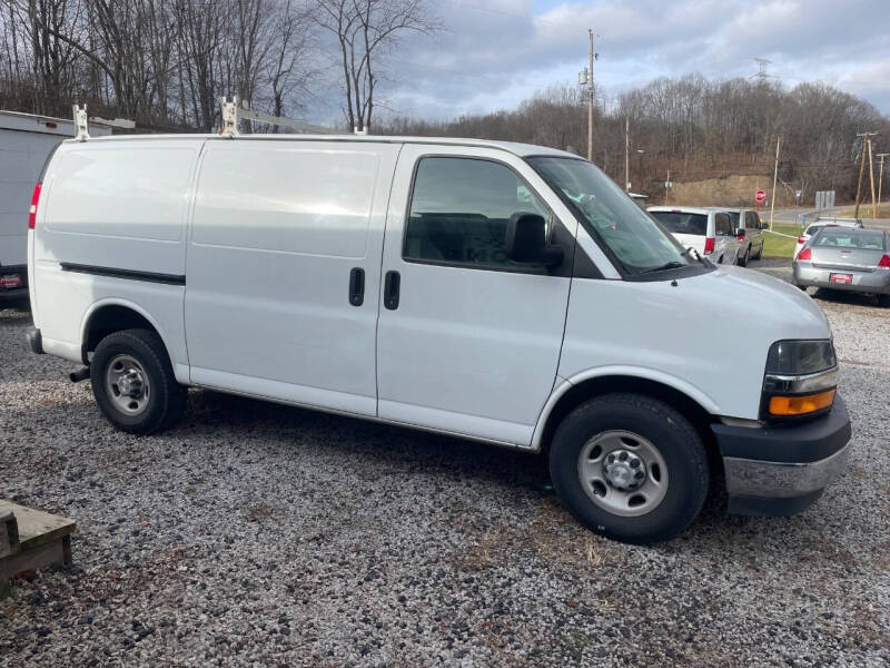 2017 Chevrolet Express 2500