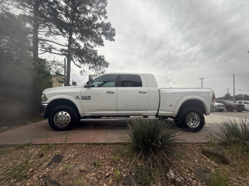 2015 RAM Ram 3500 Pickup Laramie's photo