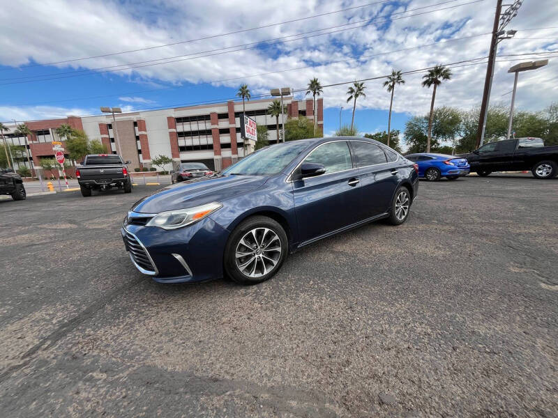 2017 Toyota Avalon XLE