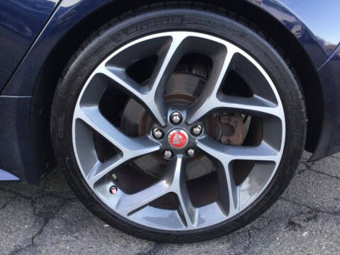 2018 Jaguar XE 35t R-Sport