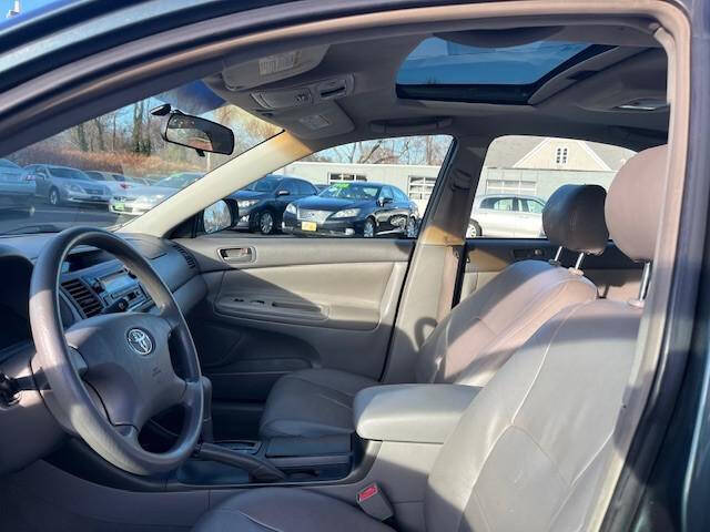 2003 Toyota Camry LE