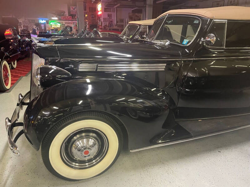 1939 Packard Caribbean