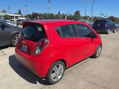 2013 Chevrolet Spark 1LT Auto