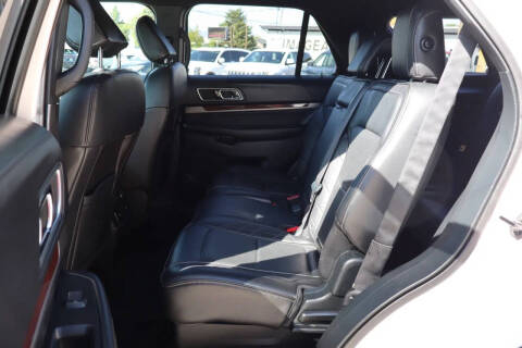 2019 Ford Explorer Platinum