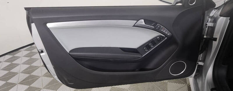 2010 Audi S5 3.0T quattro Prestige