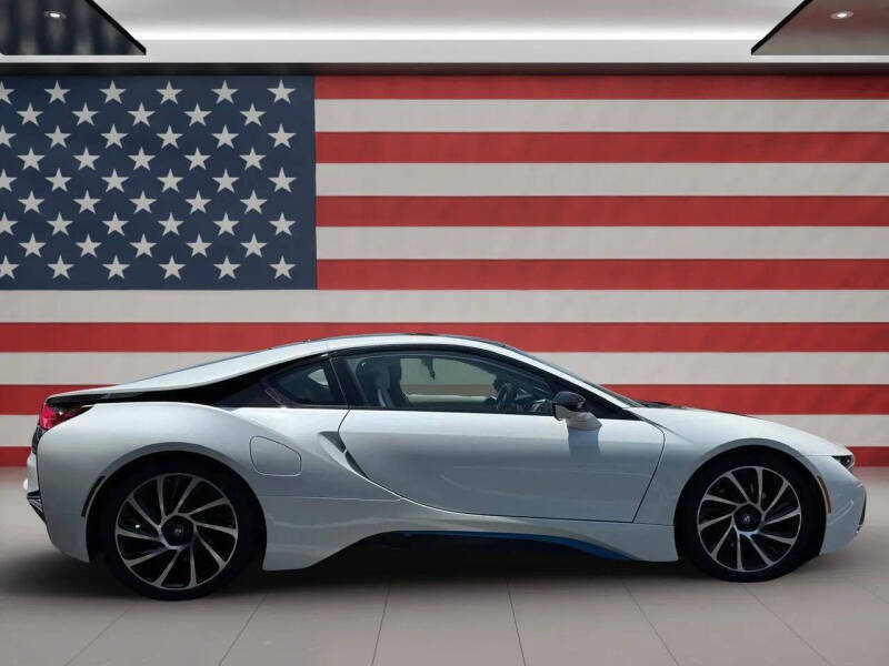 2016 BMW i8