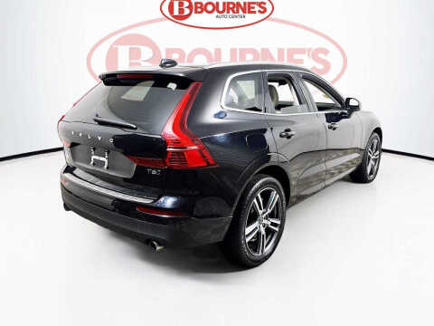 2021 Volvo XC60 T6 Momentum