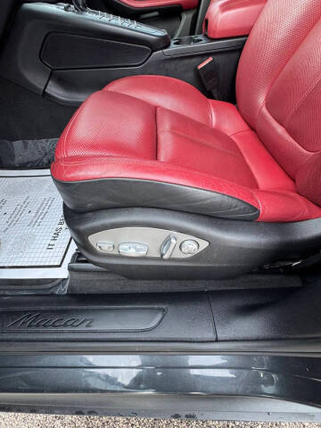 2019 Porsche Macan
