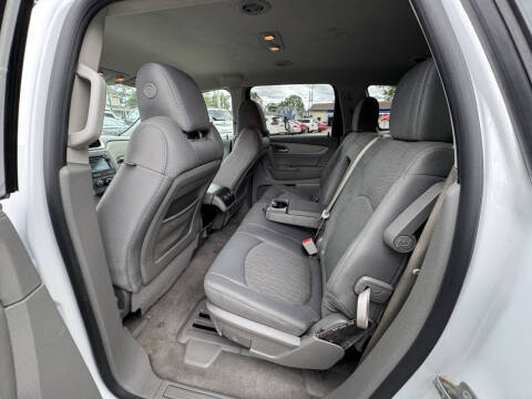 2017 Chevrolet Traverse LS