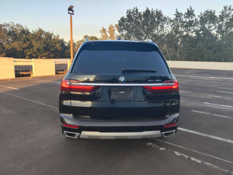 2019 BMW X7 xDrive40i