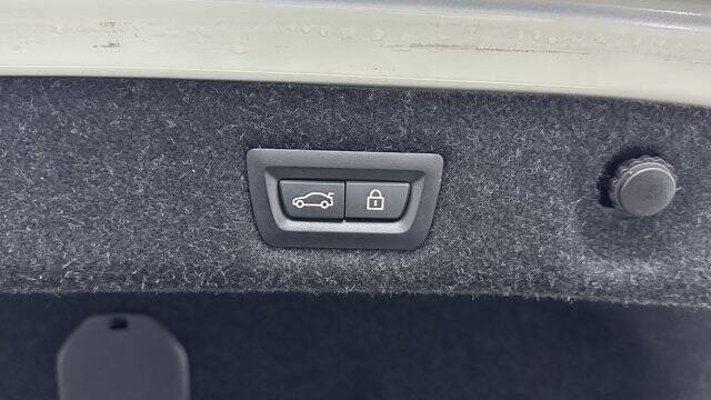 2019 BMW 5 Series 540i