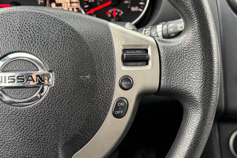 2012 Nissan Rogue SV