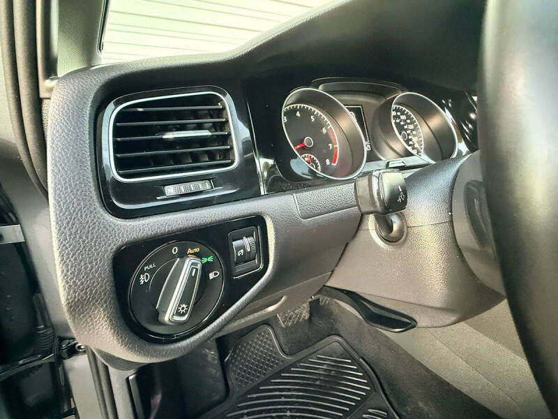 2015 Volkswagen Golf SportWagen TSI SEL