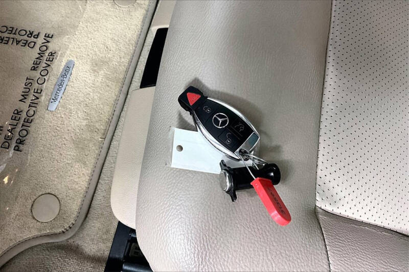 2011 Mercedes-Benz E-Class