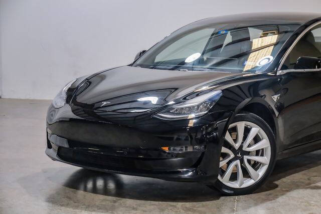 2019 Tesla Model 3 Standard Range Plus