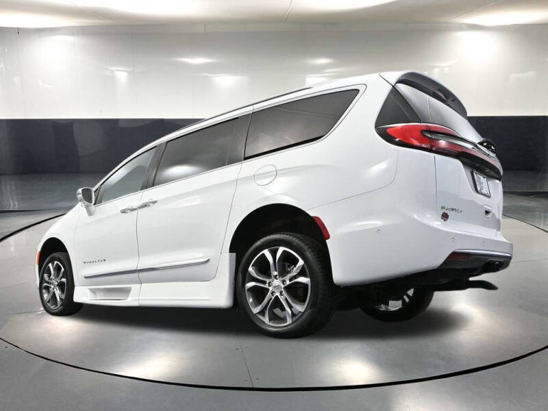 2022 Chrysler Pacifica Pinnacle