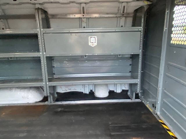 2017 GMC Savana 3500