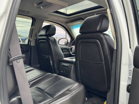 2011 GMC Yukon SLT