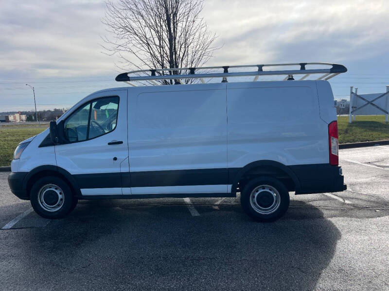 2019 Ford Transit Van Base photo 2