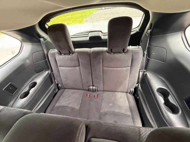 2016 Nissan Pathfinder S