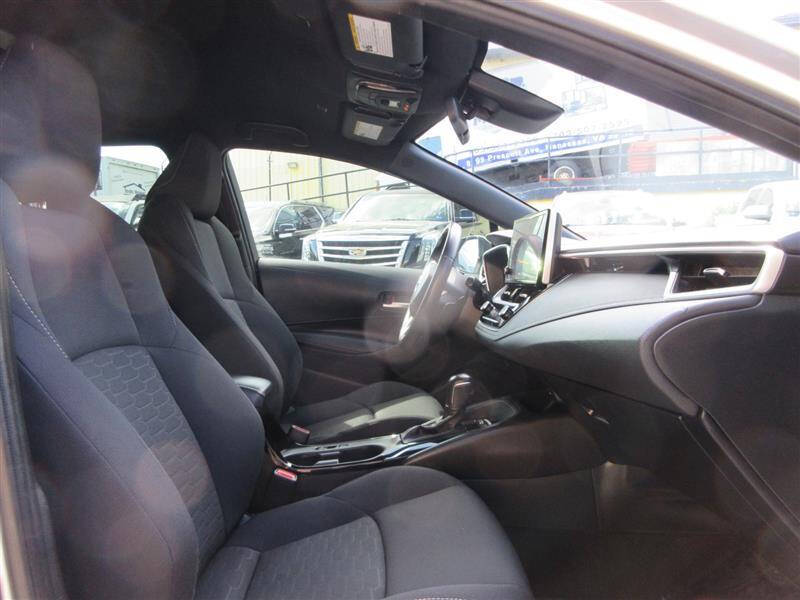 2023 Toyota Corolla Hatchback SE