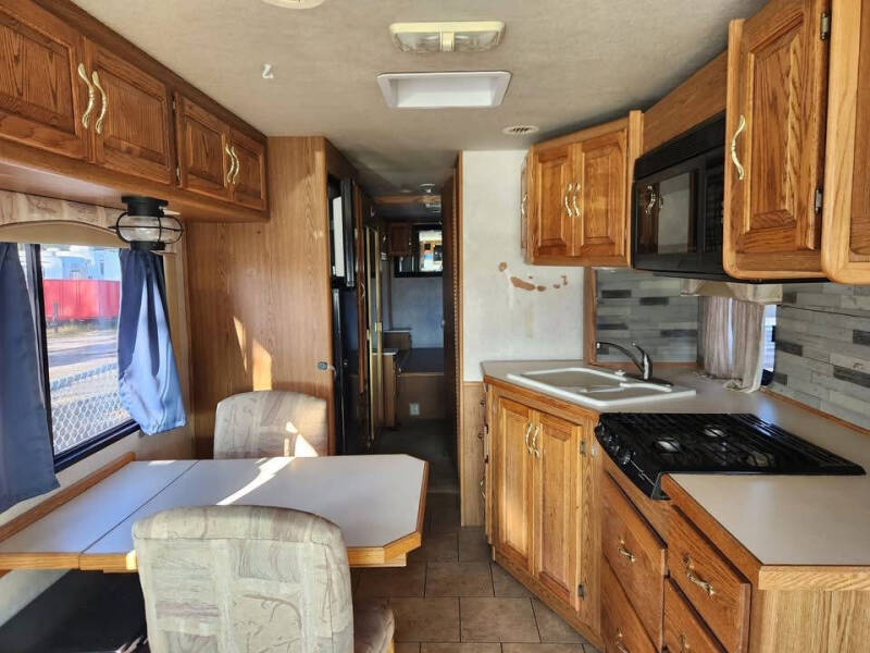 2002 Tiffin Allegro 3032