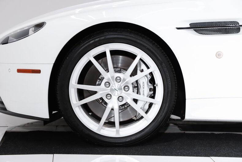 2013 Aston Martin V8 Vantage S Roadster