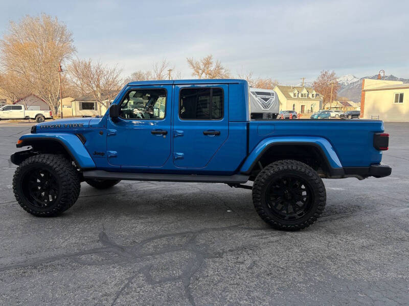 2025 Jeep Gladiator High Tide