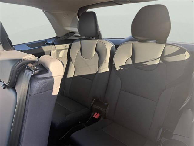 2024 Volvo XC90 B5 Plus Bright Theme