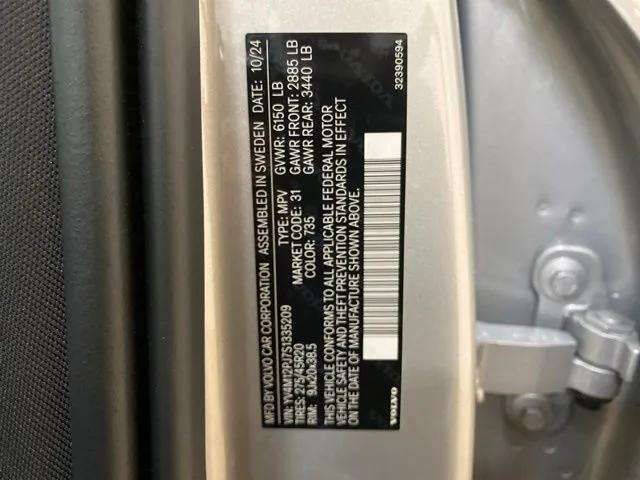 2025 Volvo XC90 B5 Core Bright Theme