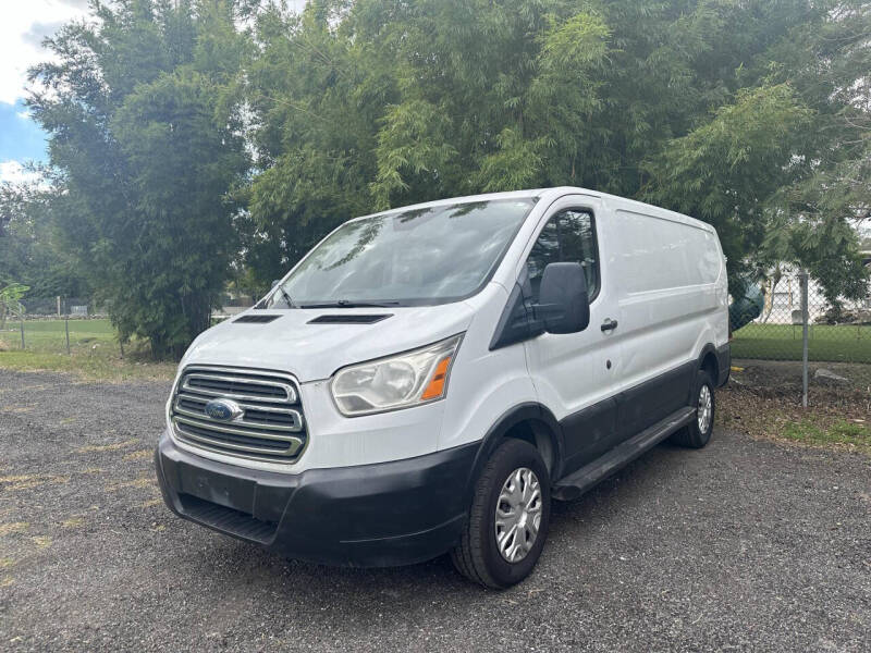 Ford Transit Van's photo