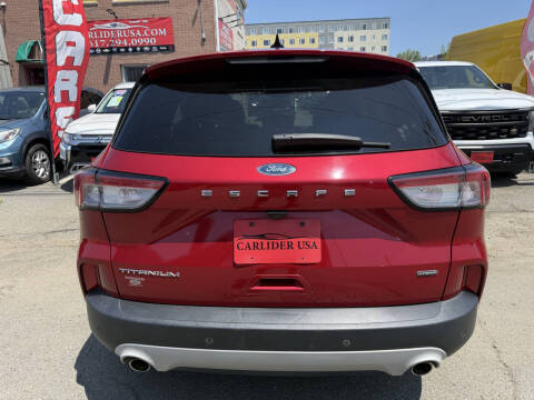 2020 Ford Escape Hybrid Titanium