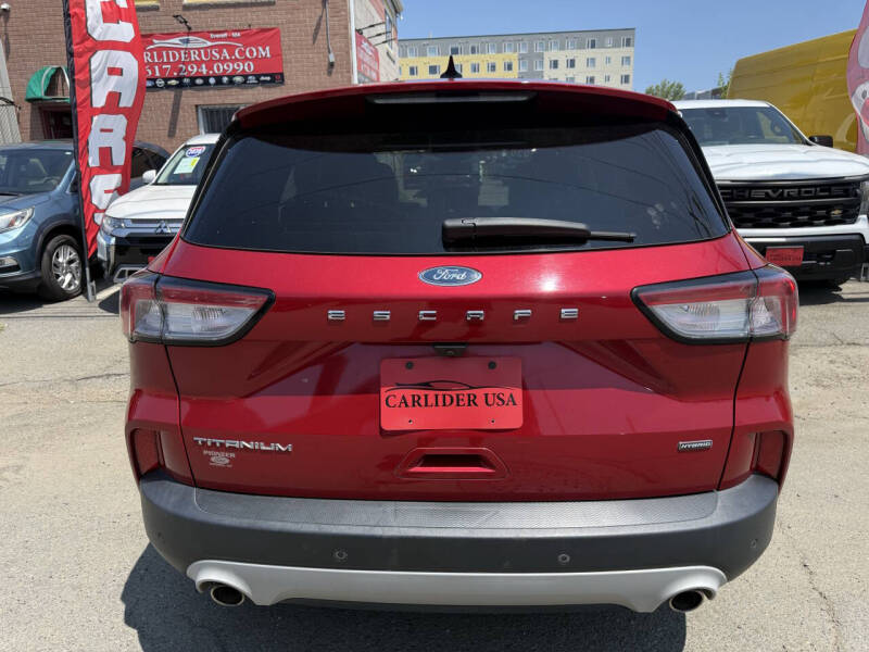 2020 Ford Escape Hybrid Titanium
