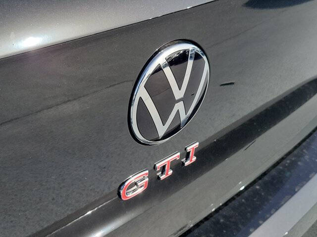 2026 Volkswagen Golf GTI SE