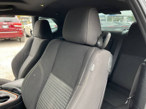 2019 Dodge Challenger SXT