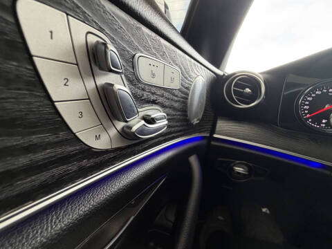 2019 Mercedes-Benz E-Class E 300