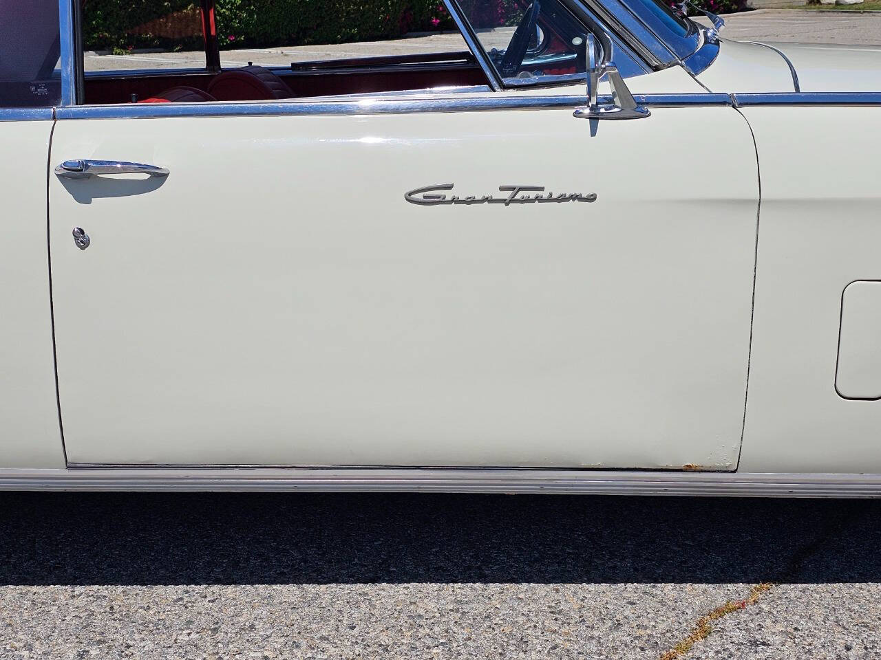1962 Studebaker Golden Hawk 11