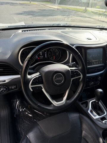 2018 Jeep Cherokee Latitude Plus